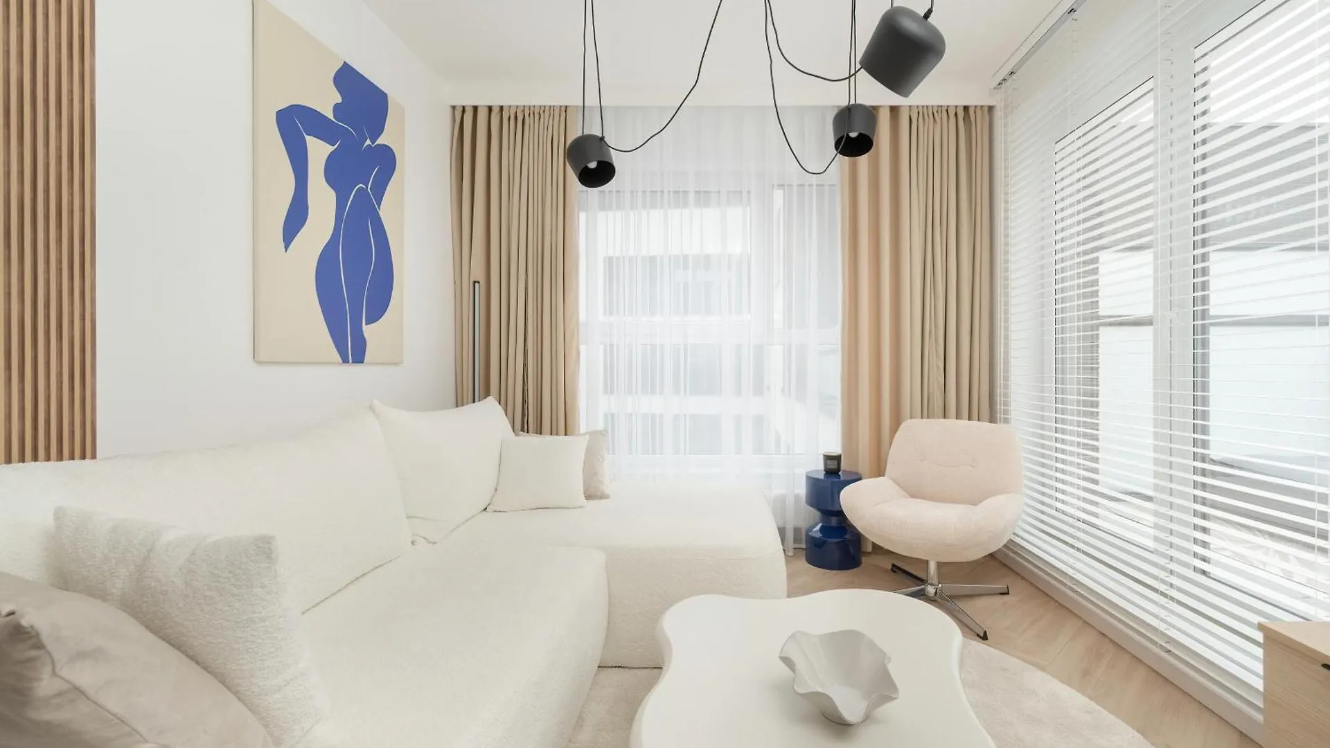 Gwiazdzista Elegant Apartment For 6 Guests With Balcony & Parking By Noclegi Renters Wroclaw